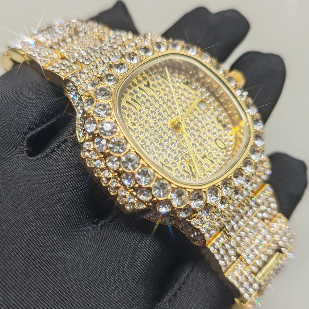 UNIGUET QUARTZ WATCH