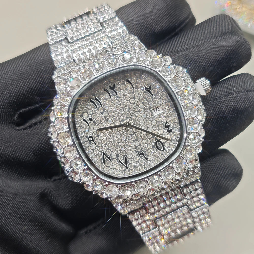 UNIGUET QUARTZ WATCH
