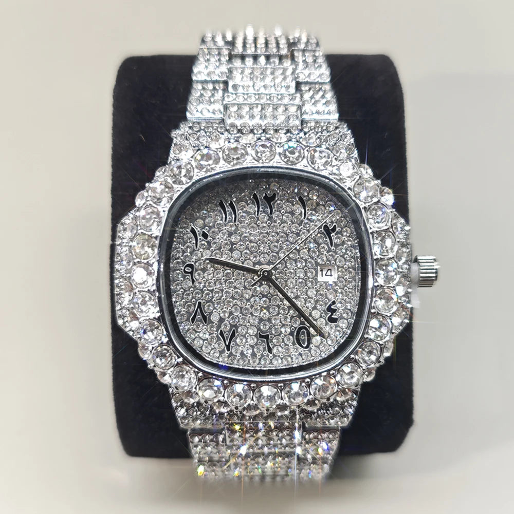 UNIGUET QUARTZ WATCH